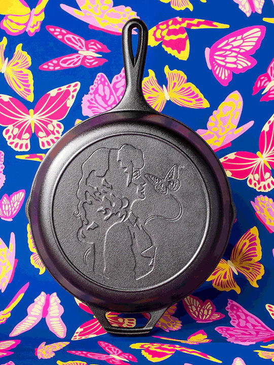 Lodge Cast Iron Pan with Lid with Non-Stick Coating 26cm