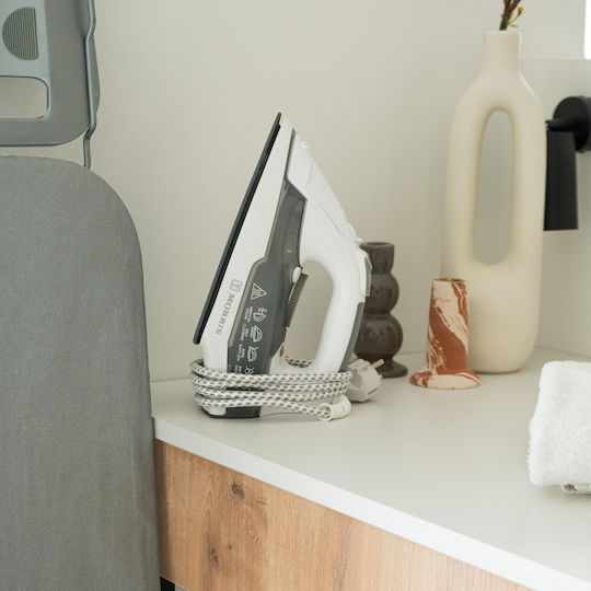 Morris Steam Iron 2200W with Ceramic Plate and Continuous Steam Supply 20g/min