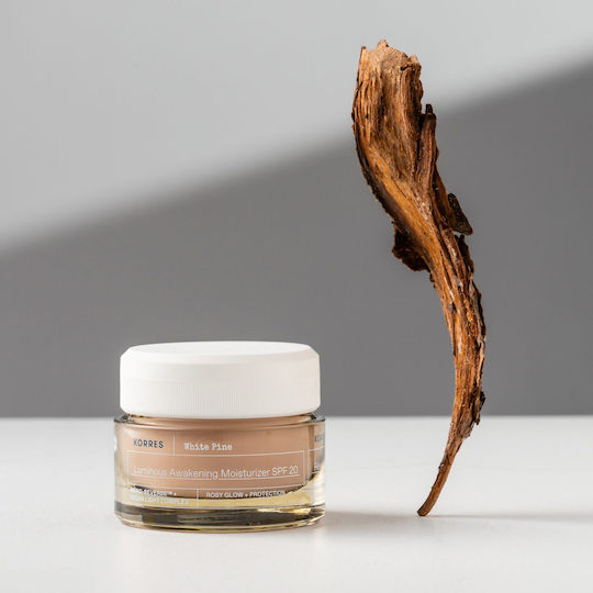 Korres White Pine Cremă Hidratantă de Zi pentru Față cu SPF20 și Peptide 40ml
