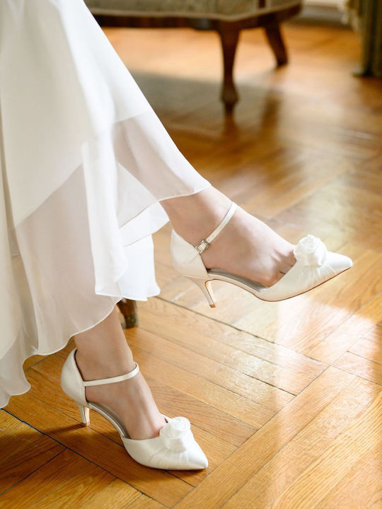 Leather Heels with Mid Heel Ecru