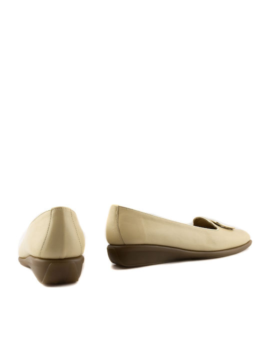 Δερμάτινα Γυναικεία Loafers σε Μπεζ Χρώμα