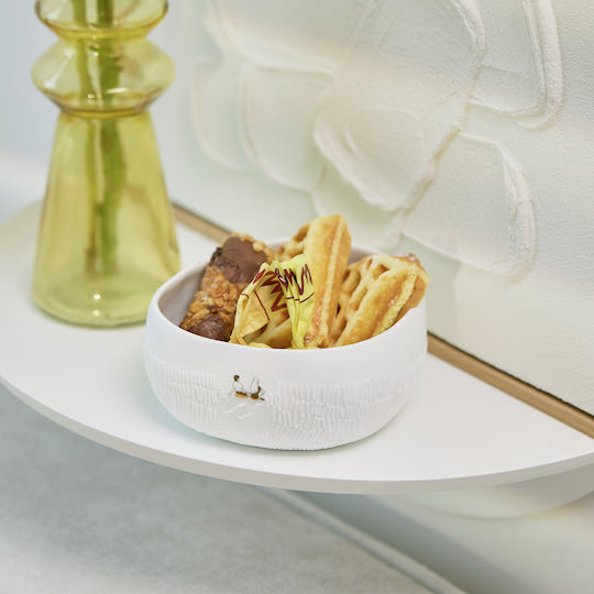 Raeder Shallow Serving Plate from Porcelain White with Diameter 13.6cm