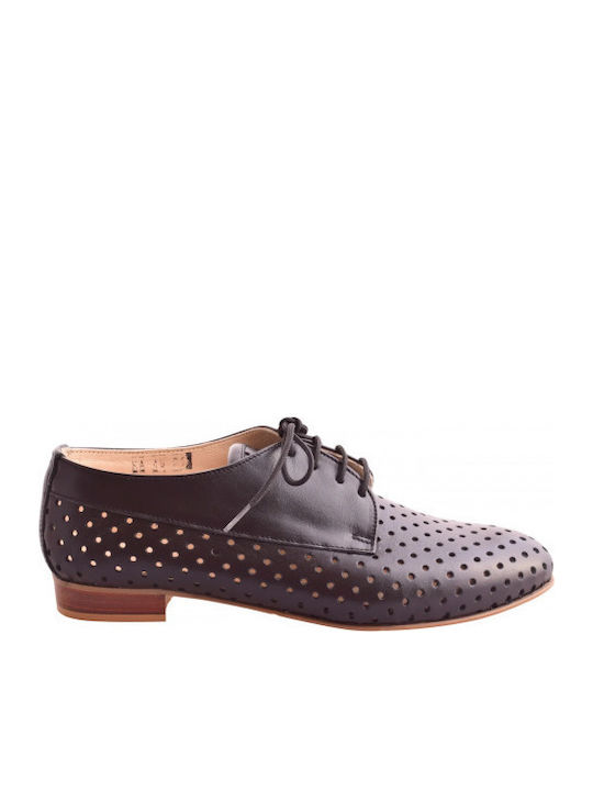Women's Oxfords in Black Colour