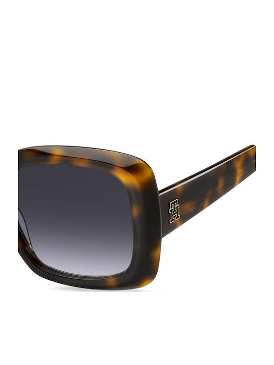 Tommy Hilfiger Women's Sunglasses with Brown Tartaruga Plastic Frame and Gray Gradient Lens