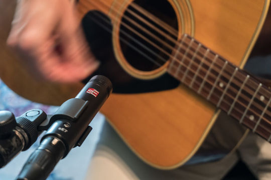 SE Electronics sE7 Condenser (Small Diaphragm) Microphone XLR Shock Mounted for Studio Pair
