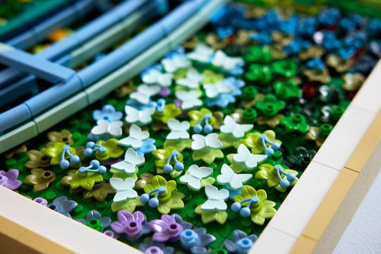 LEGO Art Claude Monet – Bridge over a Pond of Water Lilies for Ages 18+ 3179 Pieces