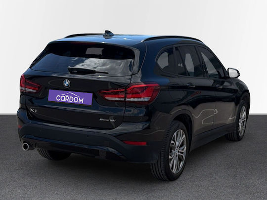 BMW X1 sDrive 18i 22