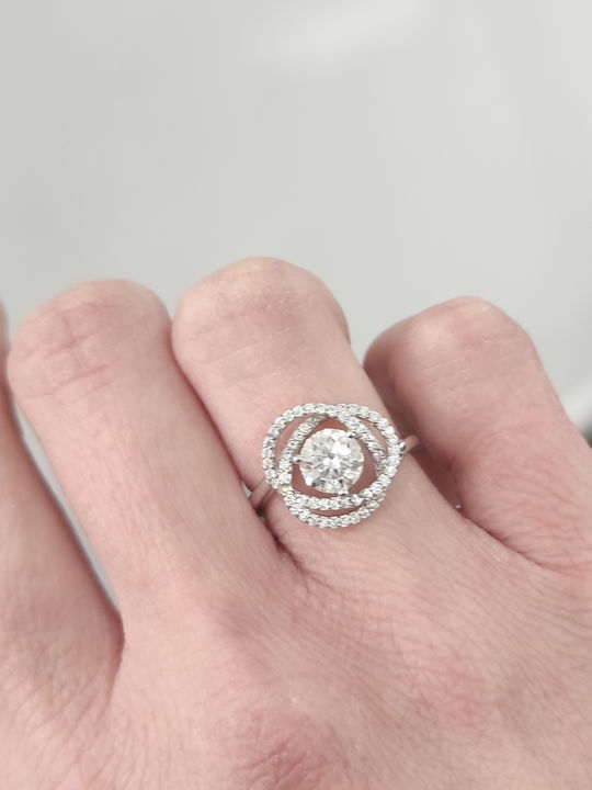 Brizzling Single Stone Ring Silver with Diamond