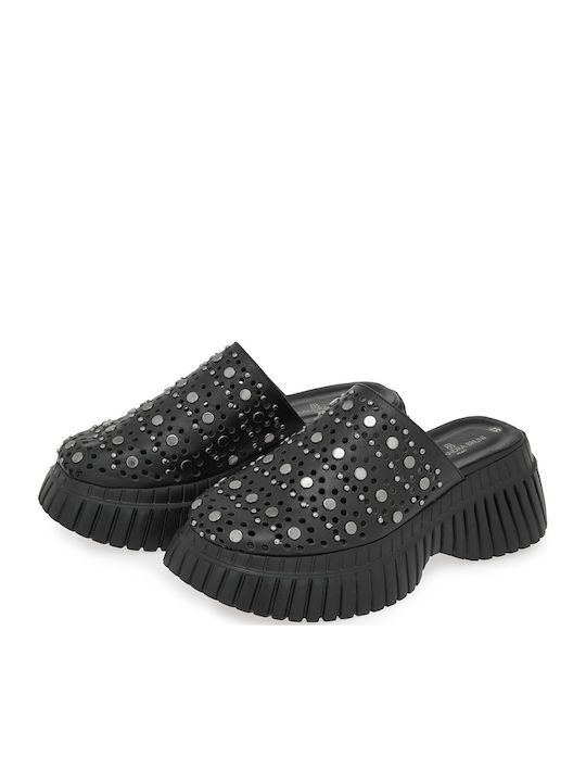 Leather Mules With High Heel In Black Colour