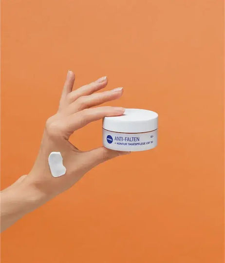 Convenient Packaging Smoothing Contours 65+ Nivea Anti-wrinkle Contouring