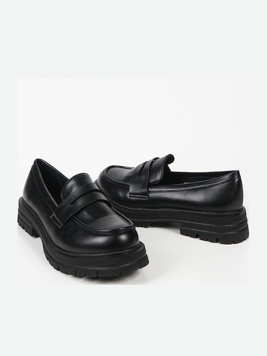 Patent Leather Women's Loafers in Black Color