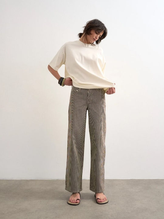 Women's Jean Pants in Wide Leg Style Brown