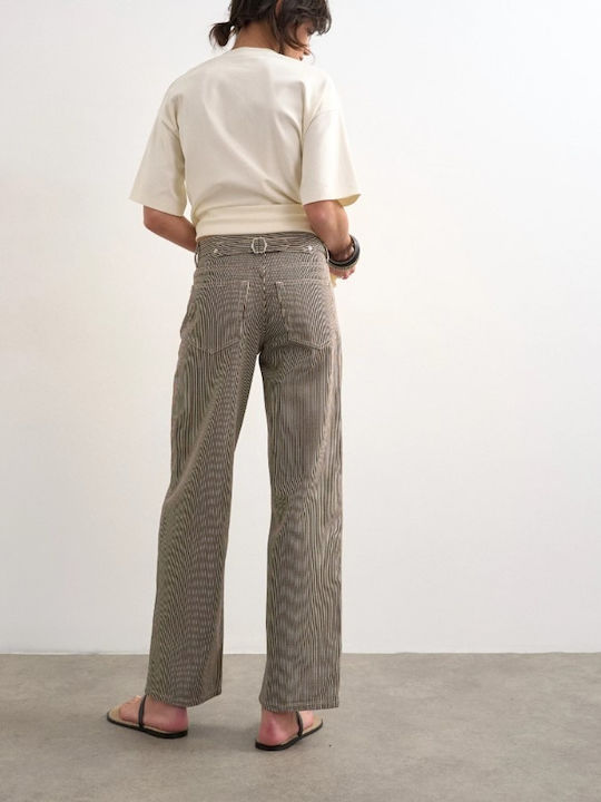 Topshop Women's Jean Pants in Wide Leg Style Brown