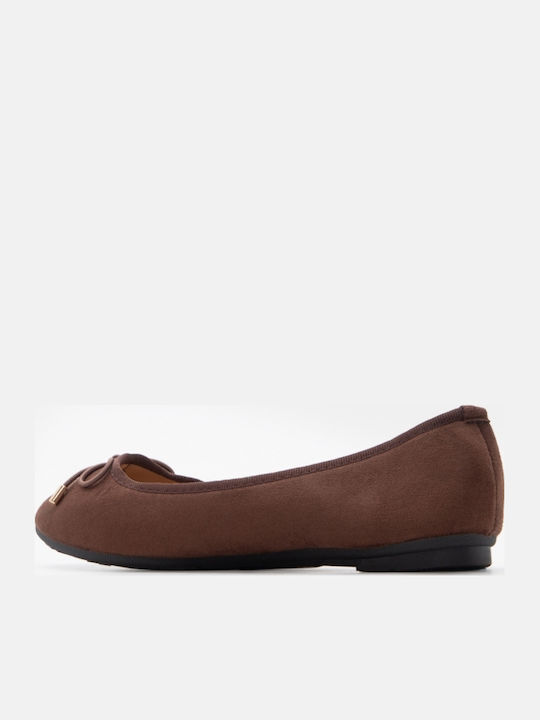 Women's Pointed Toe Ballerina Shoes In Brown Colour
