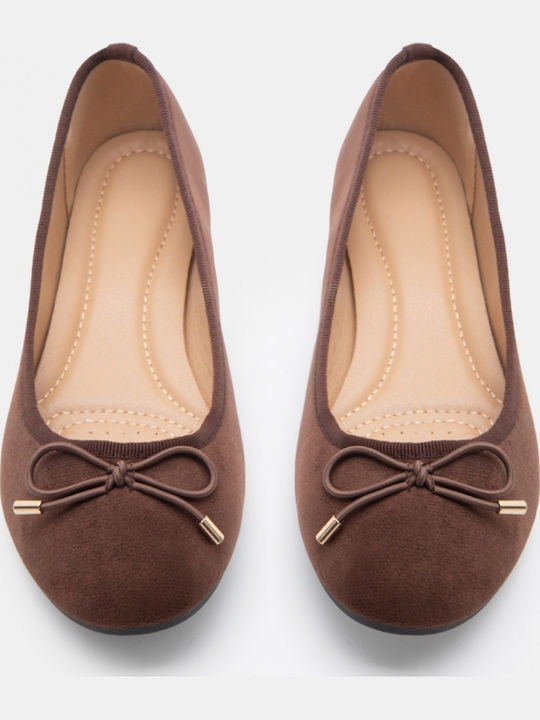 Women's Pointed Toe Ballerina Shoes In Brown Colour