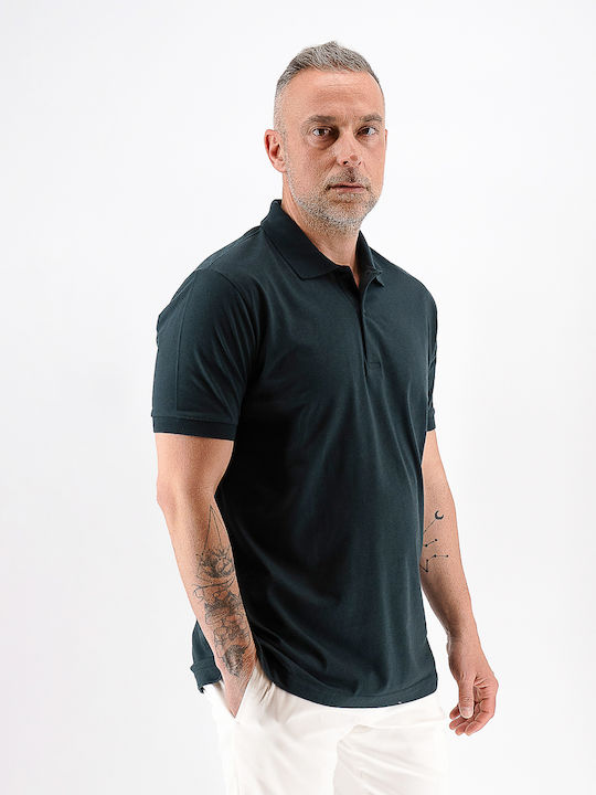 Guy Laroche
