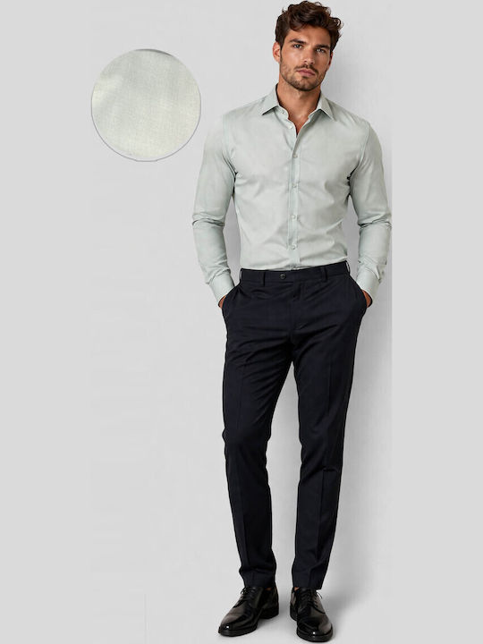 Guy Laroche