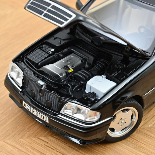Mercedes-Benz C36 AMG Car Model Obsidian Black Metallic 1993 1:18