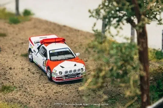 Model Mașină Ford Rs200 #4 Antonio Zanini Josep Autet Raliul Cataloniei 1986 Scara 1:64 Tarmac Works