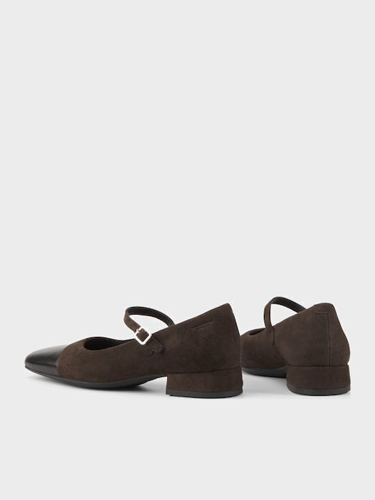 Debbi Braune Pumps