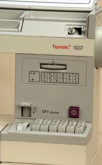 Gritzner Професионална Шевна Машина Tipmatic 1037 Heavy Duty