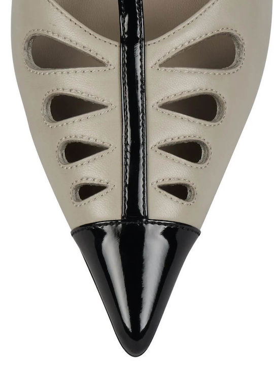 Pumps Mit Beigem Riemen