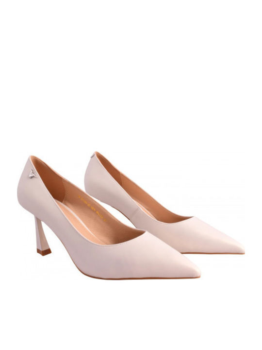 Leather Heels With Medium Ecru Heel
