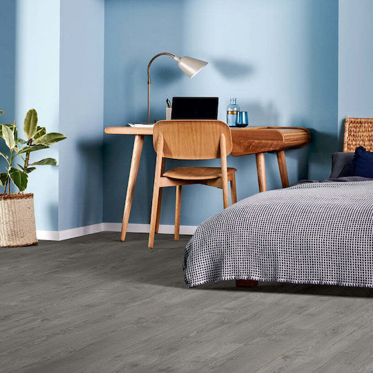 Laminated Flooring Egger Grey Oak Pl1028 12.00 Mm 32/ac4 Beveled Edge