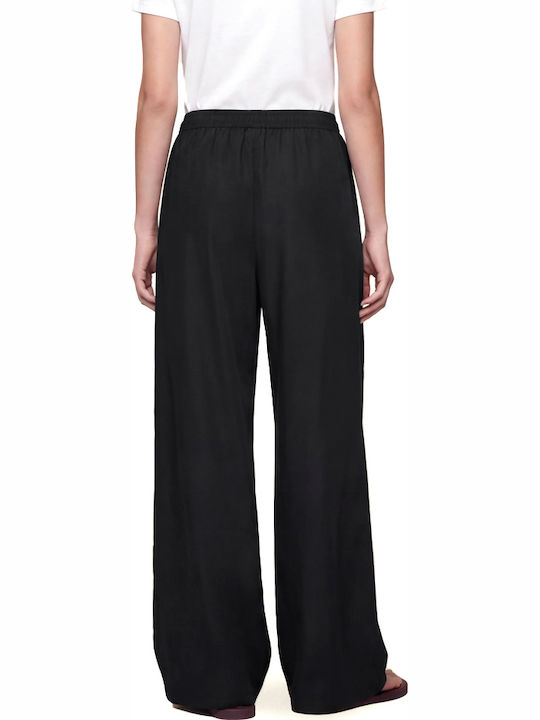 Save The Duck Women's Pantaloons with Rubber Band in Straight Leg Black Save The Duck Women's Pantaloons with Rubber Band in Straight Leg Black
