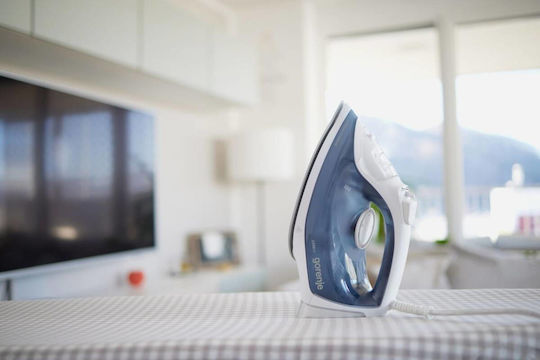 Gorenje Gorenje Dampfbügeleisen 2200W mit Durchgehende Dampfversorgung 35gr/min
