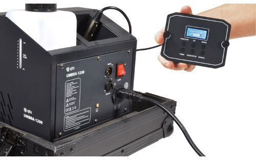QTX Sound Umbra-1200 Nebelmaschine 1200W mit Verkabelt / Drahtlos Fernbedienung