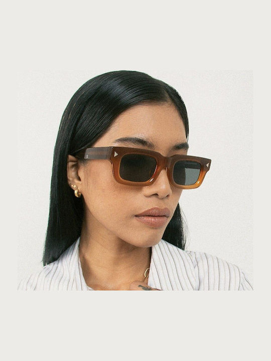 Oscar & Frank Jones Unisex Sunglasses with Brown Plastic Frame and Transparent Gradient Lens 477028