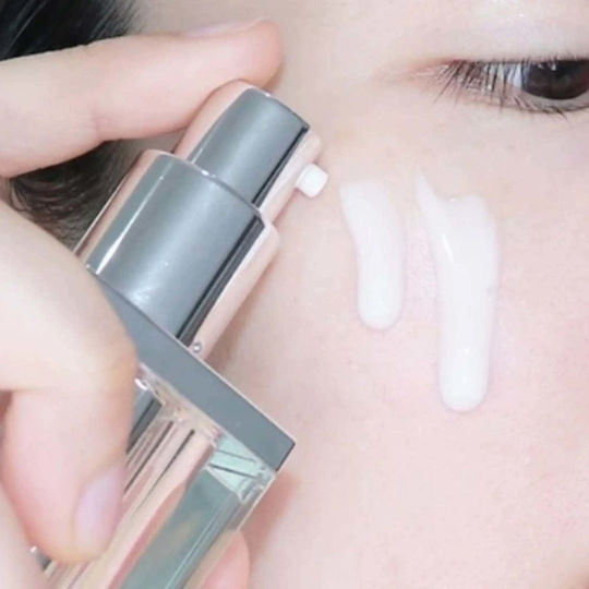 I.st Blanche Lucent Serum Hidratant pentru Față pentru Strălucire 30ml