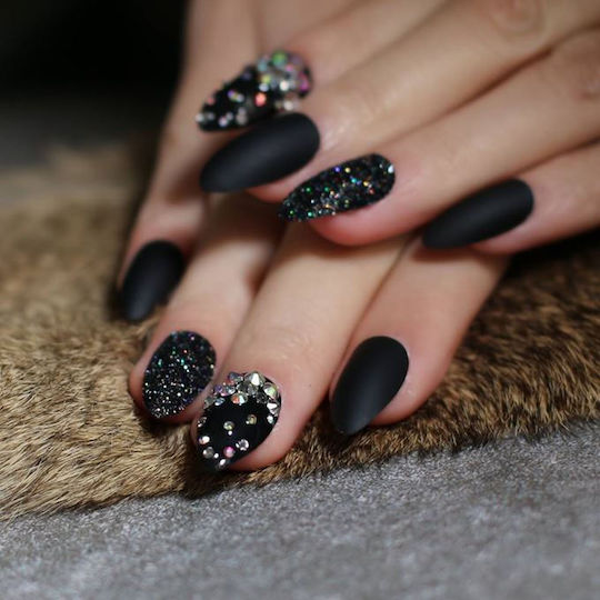Set 24 Schwarze Mandel Selbstklebende Künstliche Nägel Strass