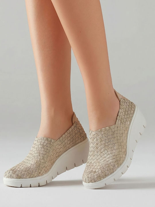 Anatomic Women's Leather Beige Slip-Ons