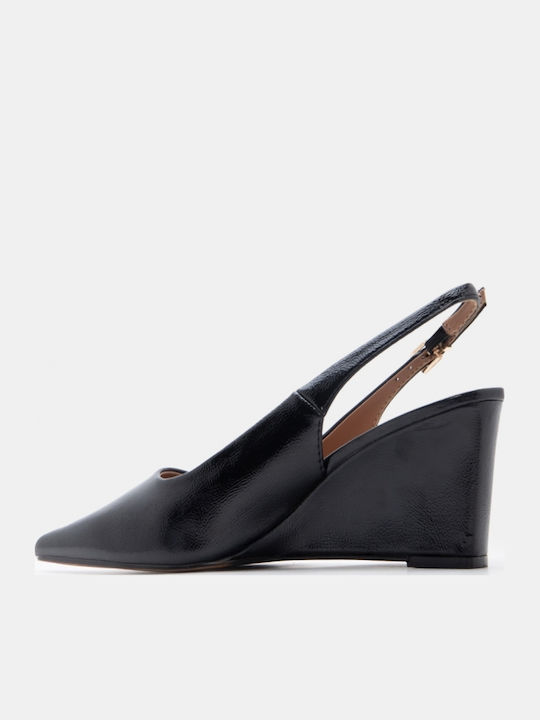 Pointed Toe Heels With Medium Heel Black