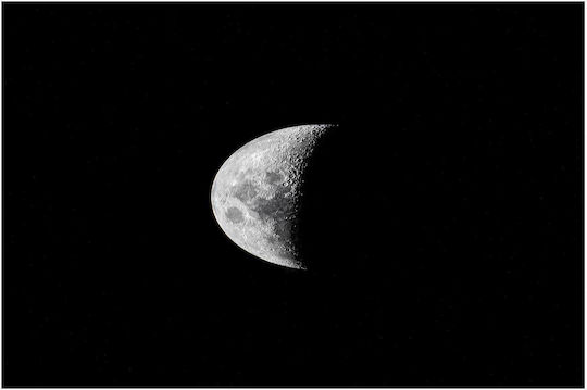 iLovePrints Gemälde Half Moon In Space Míši Selíni Sto Diástima 100x70