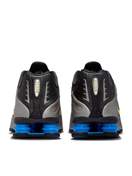 Shox R4 Мъжки Сникърси Черни