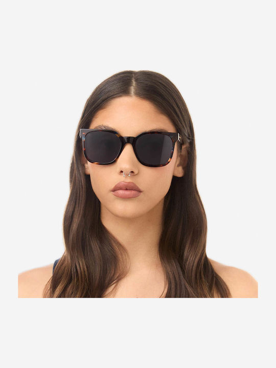 Hawkers Carey Men’s Sunglasses with Blue Horn-Rimmed Frame and Blue Lens