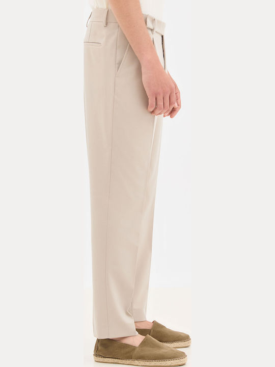 Trousers In Relaxed Fit Beige