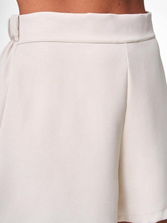 Women's Set with Beige Shorts