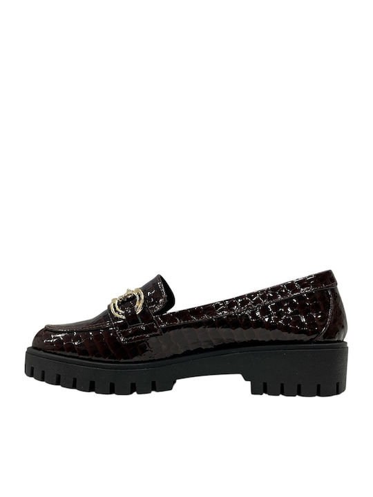 Women's Oxfords From Patent Leather In Burgundy Colour