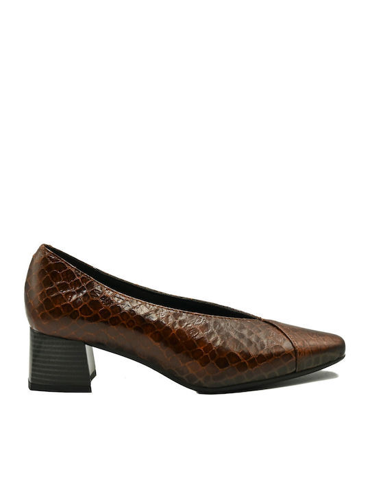 Leder Pumps mit niedrigem Absatz Braun