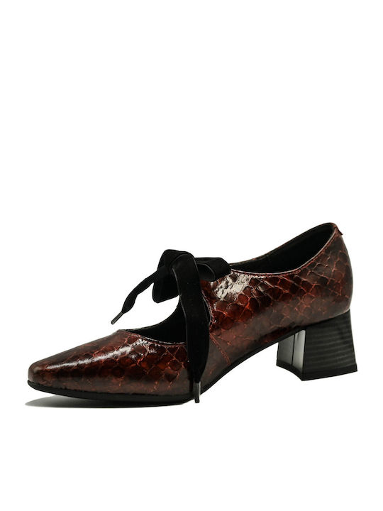 Leder Pumps mit niedrigem Absatz Burgundisch
