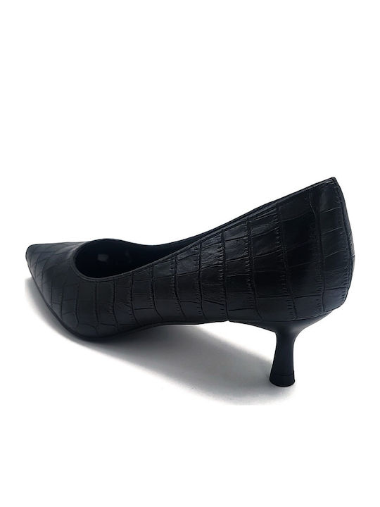 Pointed Toe Heels with Low Heel Black