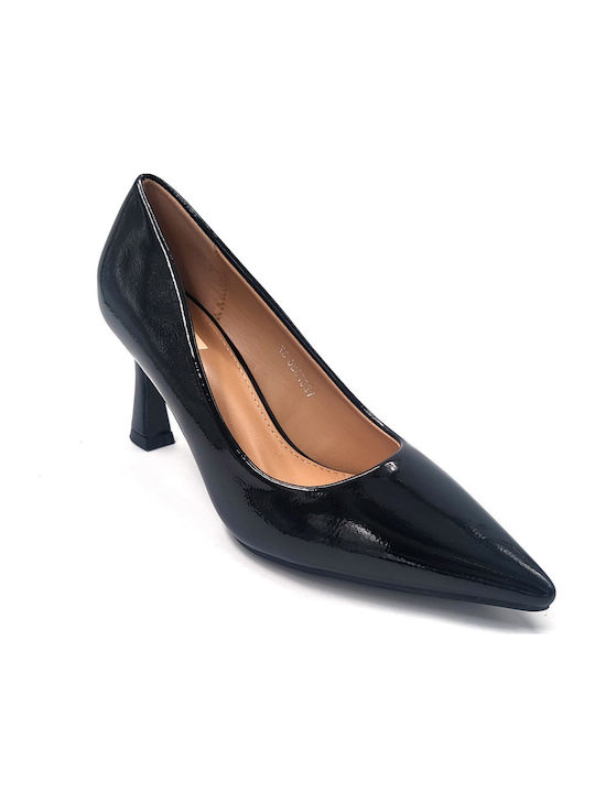 Pointed Toe Heels in Patent Leather with Medium Heel Black