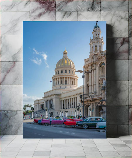 Colorful Vintage Cars Near Historic Capitol Building Πολύχρωμα Vintage Αυτοκίνητα Κοντά Στο Ιστορικό Κτήριο Του Καπιτωλίου σε Καμβά