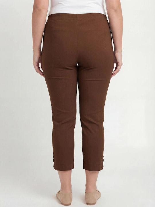 Women's High Rise Fabric Capri Trousers with Rubber Band in Slim Fit Brown