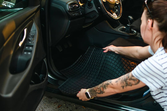 Driver's Rubber Floor Mat Volkswagen Jetta V Sedan Variant Estate 2005-2011