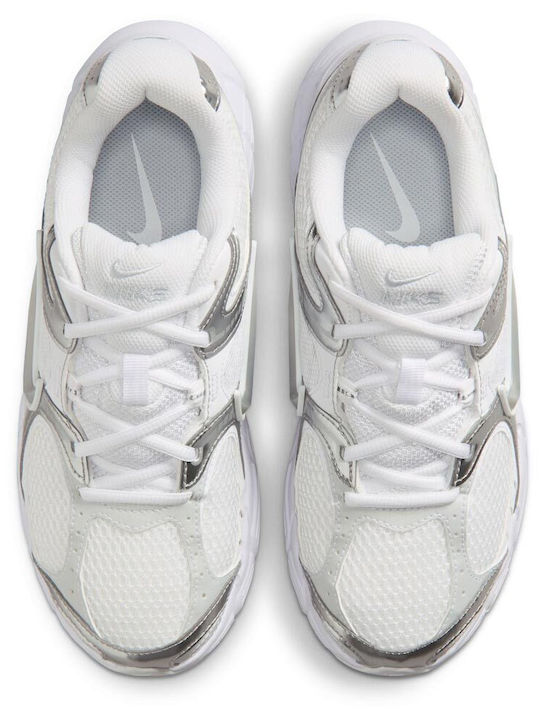 Nike V5 RNR Сникърси Бели